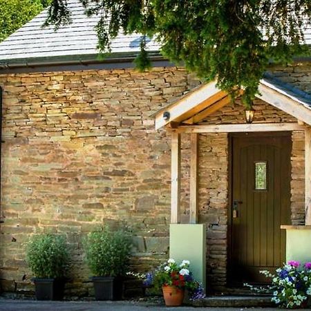 River Cottage@Cwm Mill - Riverside Family Holidays In The Black Mountains Hereford Exterior foto